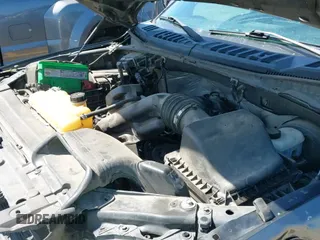 ✅ 2017 Ford F-150 XL • VIN: 1FTEW1CF2HKC53850 • Lot: 41996911. Wystawiony na IAAI z przebiegiem 234 649 mil. Bezpłatny archiwum sprzedaży aukcyjnych z USA i szczegółowy raport historii pojazdu na DreamBid. Zdjęcie 20.