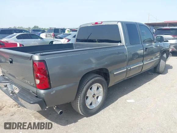 ✅ 2002 Chevrolet Silverado 1500 LS • VIN: 2GCEC19W321344133 • Lot: 42647242. Listed on IAAI with 274,556 mi. Free auction sales archive from the USA and detailed vehicle history report at DreamBid. Image 4.