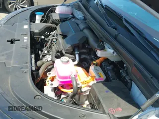 ✅ 2025 Kia Carnival SX Prestige • VIN: KNDNE5KA6S6033773 • Lot: 42945859. Listed on IAAI with 5,107 mi. Free auction sales archive from the USA and detailed vehicle history report at DreamBid. Image 22.