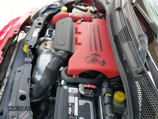 ✅ 2017 FIAT 500 Abarth • VIN: 3C3CFFJH7HT648067 • Lot: 42807742. Wystawiony na IAAI z przebiegiem 42 183 mil. Bezpłatny archiwum sprzedaży aukcyjnych z USA i szczegółowy raport historii pojazdu na DreamBid. Zdjęcie 20.