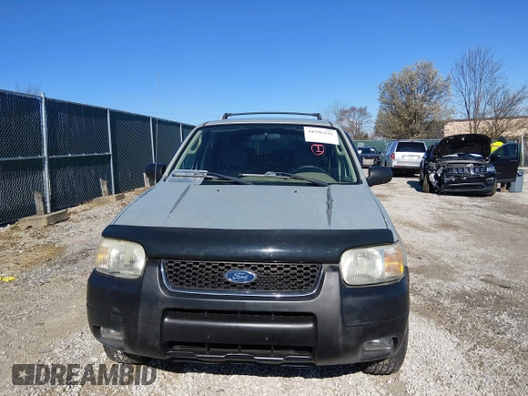 ✅ 2003 Ford Escape XLT Popular 2 • VIN: 1FMYU931X3KE21633 • Lot: 44596193. Wystawiony na IAAI z przebiegiem 71 239 mil. Bezpłatny archiwum sprzedaży aukcyjnych z USA i szczegółowy raport historii pojazdu na DreamBid. Zdjęcie 6.