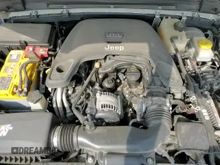 ✅ 2020 Jeep Wrangler Unlimited Sport • VIN: 1C4HJXDG6LW252353 • Lot: 56556425. Listed on Copart with 114,144 mi. Free auction sales archive from the USA and detailed vehicle history report at DreamBid. Image 15.