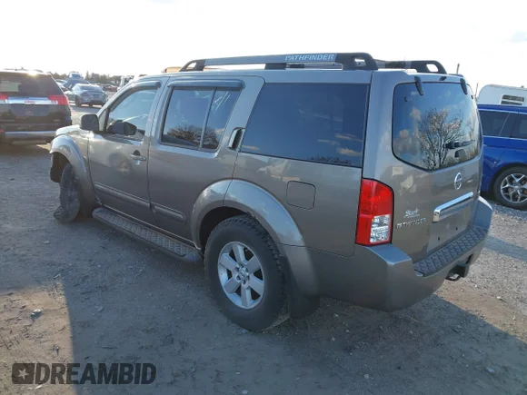 ✅ 2005 Nissan Pathfinder XE • VIN: 5N1AR18W75C759092 • Lot: 43586533. Wystawiony na IAAI z przebiegiem 142 989 mil. Bezpłatny archiwum sprzedaży aukcyjnych z USA i szczegółowy raport historii pojazdu na DreamBid. Zdjęcie 3.
