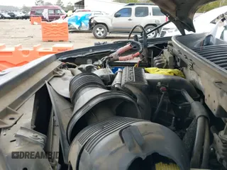 ✅ 2006 Ford Expedition Eddie Bauer • VIN: 1FMFU18536LA79574 • Lot: 41716626. Listed on IAAI with 330,455 mi. Free auction sales archive from the USA and detailed vehicle history report at DreamBid. Image 12.