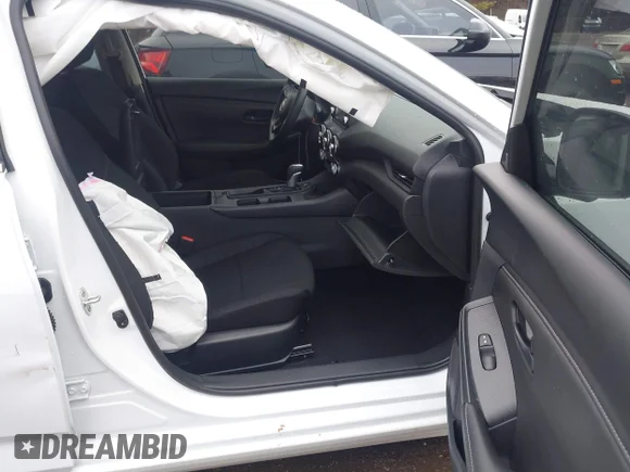 ✅ 2025 Nissan Sentra S • VIN: 3N1AB8BV1SY367183 • Lot: 44204961. Wystawiony na IAAI z przebiegiem 9 769 mil. Bezpłatny archiwum sprzedaży aukcyjnych z USA i szczegółowy raport historii pojazdu na DreamBid. Zdjęcie 5.