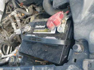 ✅ 2011 Lincoln Navigator • VIN: 5LMJJ2J50BEJ01044 • Lot: 43571472. Listed on IAAI with 206,870 mi. Free auction sales archive from the USA and detailed vehicle history report at DreamBid. Image 19.