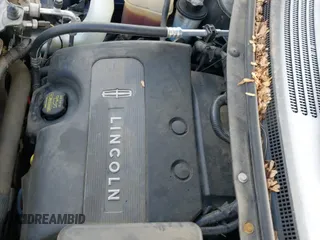 ✅ 2012 Lincoln MKX • VIN: 2LMDJ8JKXCBL13721 • Lot: 43139146. Wystawiony na IAAI z przebiegiem 87 158 mil. Bezpłatny archiwum sprzedaży aukcyjnych z USA i szczegółowy raport historii pojazdu na DreamBid. Zdjęcie 19.