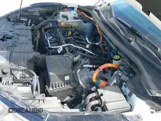 ✅ 2024 Ford Escape ST-Line • VIN: 1FMCU0MZ0RUB16620 • Lot: 43122320. Listed on IAAI with 20,273 mi. Free auction sales archive from the USA and detailed vehicle history report at DreamBid. Image 20.