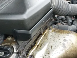 ✅ 2005 Toyota RAV4 • VIN: JTEGD20V150054582 • Lot: 42253056. Wystawiony na IAAI z przebiegiem 217 829 mil. Bezpłatny archiwum sprzedaży aukcyjnych z USA i szczegółowy raport historii pojazdu na DreamBid. Zdjęcie 12.