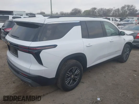 ✅ 2026 Chevrolet Traverse AWD LT • VIN: 1GNEVGKS8TJ147560 • Лот: 44536770. Опубліковано раніше на IAAI з пробігом 14 993 миль. Безкоштовний доступ до архіву аукціонних продажів зі США та докладний звіт про історію автомобіля на DreamBid. Зображення 4.