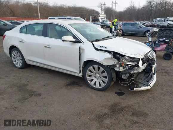 ✅ 2014 Buick LaCrosse Leather • VIN: 1G4GC5G30EF151391 • Лот: 41297563. Опубликован ранее на IAAI с пробегом 181 065 миль. Бесплатный доступ к архиву аукционных продаж из США и подробный отчёт об истории автомобиля на DreamBid. Изображение 1.