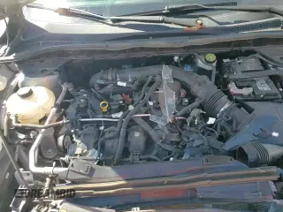 ✅ 2022 Ford Escape Titanium • VIN: 1FMCU9J96NUA29145 • Lot: 84993915. Wystawiony na Copart z przebiegiem 44 860 mil. Bezpłatny archiwum sprzedaży aukcyjnych z USA i szczegółowy raport historii pojazdu na DreamBid. Zdjęcie 17.