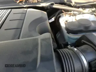 ✅ 2020 Land Rover Range Rover Sport SVR • VIN: SALWZ2RE8LA744530 • Lot: 41505315. Wystawiony na Copart z przebiegiem 33 128 mil. Bezpłatny archiwum sprzedaży aukcyjnych z USA i szczegółowy raport historii pojazdu na DreamBid. Zdjęcie 14.