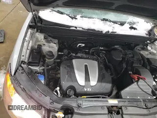 ✅ 2010 Hyundai Santa Fe SE • VIN: 5NMSHDAG1AH365180 • Lot: 86143954. Listed on Copart with 47,459 mi. Free auction sales archive from the USA and detailed vehicle history report at DreamBid. Image 15.