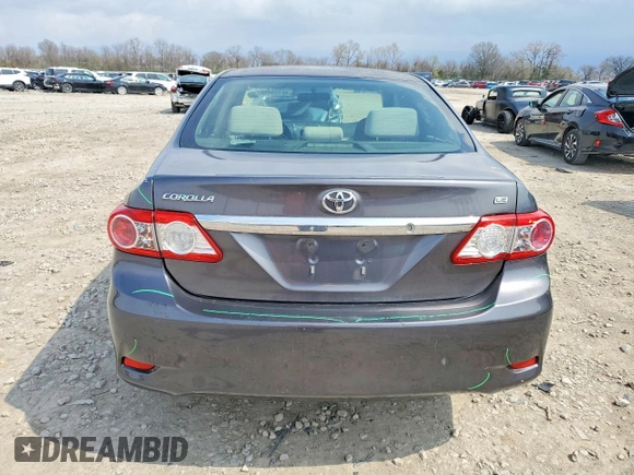 ✅ 2013 Toyota Corolla LE • VIN: JTDBU4EE5DJ115797 • Lot: 48325886. Wystawiony na Copart z przebiegiem 117 268 mil. Bezpłatny archiwum sprzedaży aukcyjnych z USA i szczegółowy raport historii pojazdu na DreamBid. Zdjęcie 6.