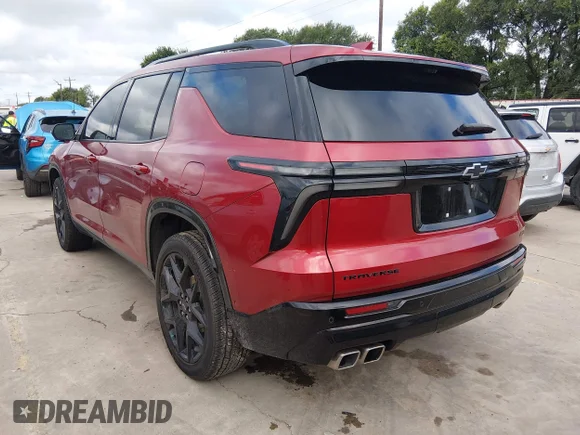 ✅ 2025 Chevrolet Traverse FWD RS • VIN: 1GNERLRS5SJ184261 • Lot: 45063555. Wystawiony na IAAI z przebiegiem 23 924 mil. Bezpłatny archiwum sprzedaży aukcyjnych z USA i szczegółowy raport historii pojazdu na DreamBid. Zdjęcie 3.