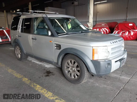 ✅ 2005 Land Rover LR3 SE • VIN: SALAE254X5A337086 • Lot: 43485948. Wystawiony na IAAI z przebiegiem 238 104 mil. Bezpłatny archiwum sprzedaży aukcyjnych z USA i szczegółowy raport historii pojazdu na DreamBid. Zdjęcie 1.
