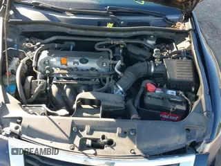 ✅ 2010 Honda Accord EX-L • VIN: 1HGCP2F88AA093428 • Lot: 43506943. Wystawiony na IAAI z przebiegiem 87 838 mil. Bezpłatny archiwum sprzedaży aukcyjnych z USA i szczegółowy raport historii pojazdu na DreamBid. Zdjęcie 19.