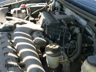 ✅ 2006 Lincoln Mark LT • VIN: 5LTPW18586FJ20487 • Lot: 42578391. Wystawiony na IAAI z przebiegiem 121 513 mil. Bezpłatny archiwum sprzedaży aukcyjnych z USA i szczegółowy raport historii pojazdu na DreamBid. Zdjęcie 19.