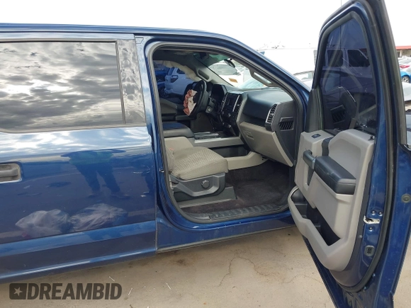 ✅ 2017 Ford F-150 XL • VIN: 1FTEW1CF7HKC20116 • Lot: 43024681. Wystawiony na IAAI z przebiegiem 126 220 mil. Bezpłatny archiwum sprzedaży aukcyjnych z USA i szczegółowy raport historii pojazdu na DreamBid. Zdjęcie 5.