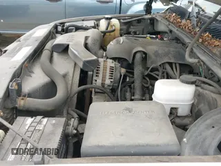 ✅ 2001 Chevrolet Suburban LS • VIN: 3GNFK16T81G225752 • Лот: 43053280. Опубликован ранее на IAAI с пробегом 140 604 миль. Бесплатный доступ к архиву аукционных продаж из США и подробный отчёт об истории автомобиля на DreamBid. Изображение 12.