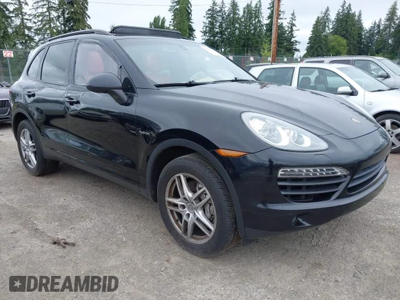 ✅ 2012 Porsche Cayenne S Hybrid • VIN: WP1AE2A22CLA93865 • Лот: 45490971. Опубликован ранее на IAAI с пробегом Не указан. Бесплатный доступ к архиву аукционных продаж из США и подробный отчёт об истории автомобиля на DreamBid. Изображение 1.