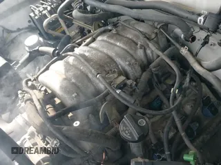 ✅ 2001 Toyota Sequoia SR5 • VIN: 5TDZT34A91S033841 • Lot: 42822840. Listed on IAAI with 230,316 mi. Free auction sales archive from the USA and detailed vehicle history report at DreamBid. Image 19.