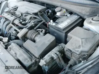 ✅ 2021 Hyundai Elantra Limited • VIN: 5NPLP4AG7MH028883 • Lot: 43427337. Listed on IAAI with 62,150 mi. Free auction sales archive from the USA and detailed vehicle history report at DreamBid. Image 19.