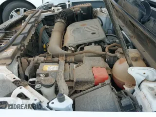 ✅ 2023 GMC Acadia SLT • VIN: 1GKKNML49PZ218139 • Lot: 42512635. Wystawiony na IAAI z przebiegiem 38 779 mil. Bezpłatny archiwum sprzedaży aukcyjnych z USA i szczegółowy raport historii pojazdu na DreamBid. Zdjęcie 19.