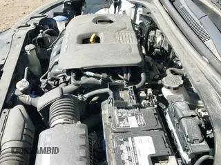 ✅ 2017 Hyundai Elantra SE • VIN: 5NPD74LF3HH151076 • Lot: 43466983. Listed on IAAI with 131,296 mi. Free auction sales archive from the USA and detailed vehicle history report at DreamBid. Image 12.