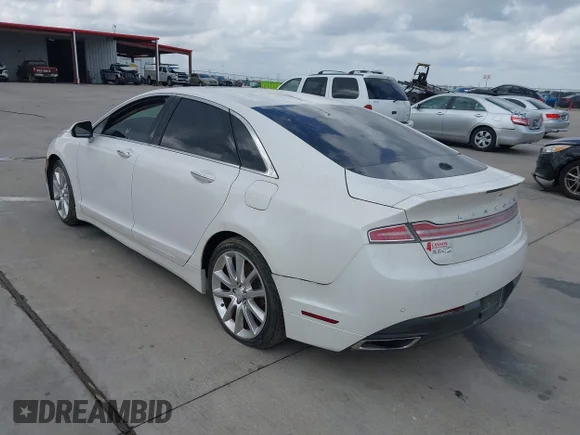 ✅ 2016 Lincoln MKZ • VIN: 3LN6L2G91GR600257 • Lot: 44531598. Wystawiony na IAAI z przebiegiem 127 040 mil. Bezpłatny archiwum sprzedaży aukcyjnych z USA i szczegółowy raport historii pojazdu na DreamBid. Zdjęcie 6.