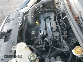 2015 Chevrolet Sonic RS z VIN 1G1JG5SB9F4129375, wystawiony jako IAAI lot #41827056 z przebiegiem 129 584 mil mil oraz . Historia ofert i sprzedaży dostępna na DreamBid. Obrazek 14.