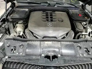 ✅ 2021 Mercedes-Benz GLE 580 • VIN: 4JGFB8GB7MA409005 • Lot: 51950375. Wystawiony na Copart z przebiegiem 40 714 mil. Bezpłatny archiwum sprzedaży aukcyjnych z USA i szczegółowy raport historii pojazdu na DreamBid. Zdjęcie 14.