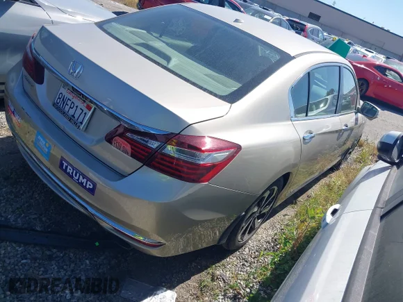 ✅ 2017 Honda Accord EX • VIN: 1HGCR2F79HA003781 • Lot: 44739359. Wystawiony na IAAI z przebiegiem 66 241 mil. Bezpłatny archiwum sprzedaży aukcyjnych z USA i szczegółowy raport historii pojazdu na DreamBid. Zdjęcie 4.