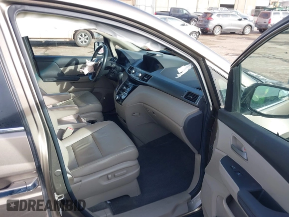 ✅ 2012 Honda Odyssey EX-L • VIN: 5FNRL5H64CB112083 • Lot: 43985848. Wystawiony na IAAI z przebiegiem 167 180 mil. Bezpłatny archiwum sprzedaży aukcyjnych z USA i szczegółowy raport historii pojazdu na DreamBid. Zdjęcie 5.
