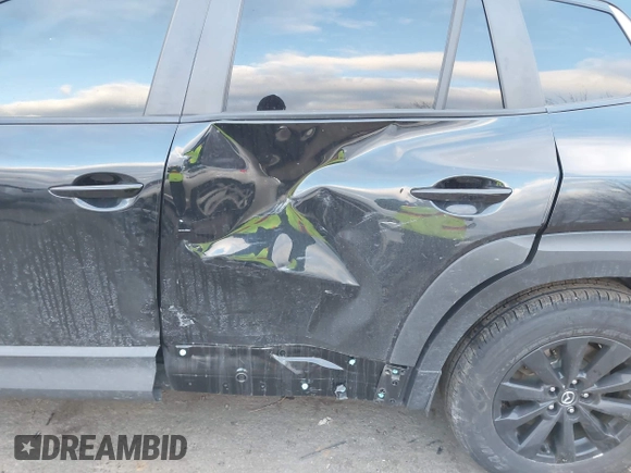 ✅ 2023 Mazda CX-50 S Preferred Plus • VIN: 7MMVABCM8PN138363 • Lot: 44104335. Wystawiony na IAAI z przebiegiem 55 317 mil. Bezpłatny archiwum sprzedaży aukcyjnych z USA i szczegółowy raport historii pojazdu na DreamBid. Zdjęcie 6.