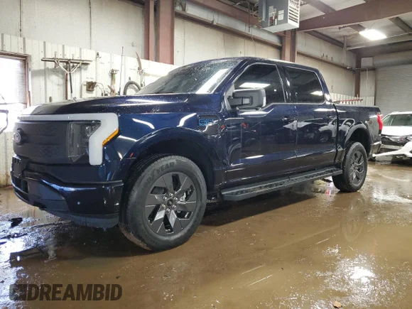 ✅ 2024 Ford F-150 Lightning Flash • VIN: 1FT6W3L73RWG27630 • Lot: 49703835. Listed on Copart with 2,543 mi. Free auction sales archive from the USA and detailed vehicle history report at DreamBid. Image 1.