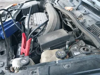 ✅ 2005 Saturn VUE • VIN: 5GZCZ63475S817576 • Lot: 41177810. Wystawiony na IAAI z przebiegiem 158 293 mil. Bezpłatny archiwum sprzedaży aukcyjnych z USA i szczegółowy raport historii pojazdu na DreamBid. Zdjęcie 12.