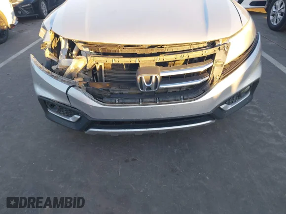 ✅ 2015 Honda Crosstour EX-L • VIN: 5J6TF1H54FL001008 • Lot: 43576118. Wystawiony na IAAI z przebiegiem 158 467 mil. Bezpłatny archiwum sprzedaży aukcyjnych z USA i szczegółowy raport historii pojazdu na DreamBid. Zdjęcie 6.