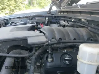 ✅ 2016 GMC Sierra 1500 Denali • VIN: 3GTP1PEC7GG118494 • Lot: 42567049. Listed on IAAI with 163,429 mi. Free auction sales archive from the USA and detailed vehicle history report at DreamBid. Image 19.