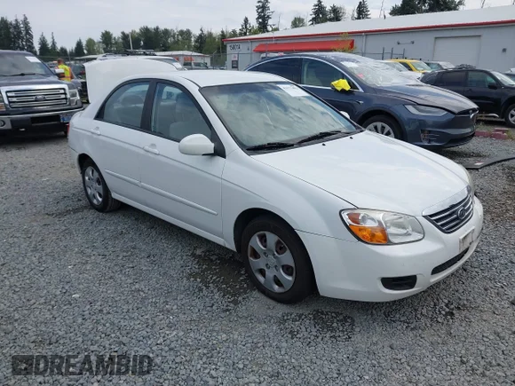 ✅ 2008 Kia Spectra EX • VIN: KNAFE122685585064 • Лот: 43171483. Опубліковано раніше на IAAI з пробігом 153 294 миль. Безкоштовний доступ до архіву аукціонних продажів зі США та докладний звіт про історію автомобіля на DreamBid. Зображення 1.
