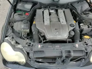 ✅ 2002 Mercedes-Benz C AMG • VIN: WDBRF65J72F251722 • Lot: 86119614. Wystawiony na Copart z przebiegiem 161 762 mil. Bezpłatny archiwum sprzedaży aukcyjnych z USA i szczegółowy raport historii pojazdu na DreamBid. Zdjęcie 13.