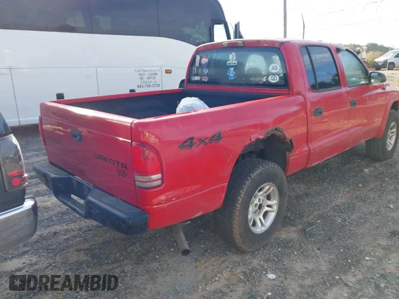 ✅ 2004 Dodge Dakota Sport • VIN: 1D7HG38N64S770798 • Лот: 43112426. Опубліковано раніше на IAAI з пробігом 105 622 миль. Безкоштовний доступ до архіву аукціонних продажів зі США та докладний звіт про історію автомобіля на DreamBid. Зображення 4.