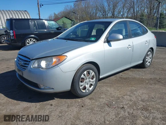 ✅ 2010 Hyundai Elantra GLS • VIN: KMHDU4AD9AU972698 • Lot: 44924262. Wystawiony na IAAI z przebiegiem 99 635 mil. Bezpłatny archiwum sprzedaży aukcyjnych z USA i szczegółowy raport historii pojazdu na DreamBid. Zdjęcie 2.