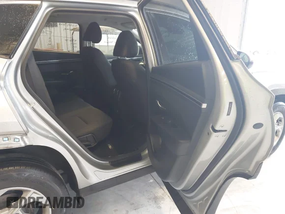 ✅ 2022 Hyundai Tucson SEL • VIN: 5NMJBCAE0NH136114 • Lot: 44798699. Wystawiony na IAAI z przebiegiem 46 274 mil. Bezpłatny archiwum sprzedaży aukcyjnych z USA i szczegółowy raport historii pojazdu na DreamBid. Zdjęcie 8.