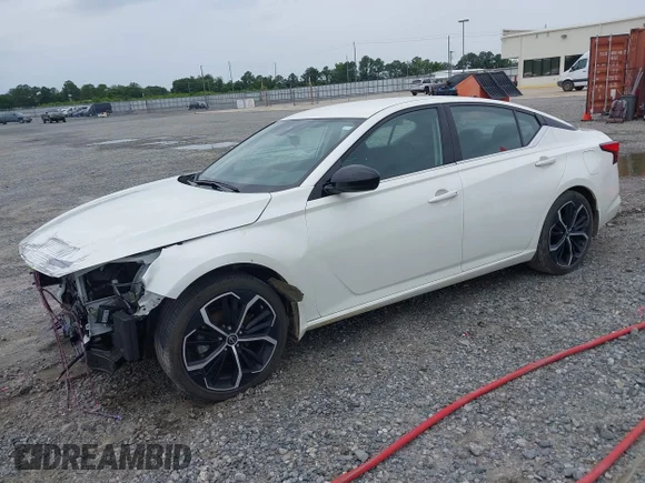 ✅ 2025 Nissan Altima SR • VIN: 1N4BL4CV2SN347288 • Lot: 45376776. Wystawiony na IAAI z przebiegiem 30 506 mil. Bezpłatny archiwum sprzedaży aukcyjnych z USA i szczegółowy raport historii pojazdu na DreamBid. Zdjęcie 18.