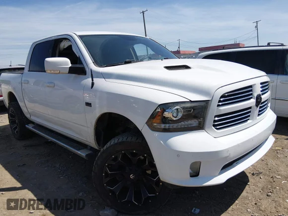 ✅ 2016 Ram 1500 Sport • VIN: 1C6RR7MT6GS281043 • Лот: 44921328. Опубликован ранее на IAAI с пробегом 192 611 миль. Бесплатный доступ к архиву аукционных продаж из США и подробный отчёт об истории автомобиля на DreamBid. Изображение 1.
