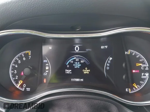 ✅ 2019 Jeep Grand Cherokee Laredo E • VIN: 1C4RJEAG1KC596525 • Lot: 44349831. Wystawiony na IAAI z przebiegiem 117 093 mil. Bezpłatny archiwum sprzedaży aukcyjnych z USA i szczegółowy raport historii pojazdu na DreamBid. Zdjęcie 7.