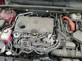 ✅ 2021 Toyota Venza XLE • VIN: JTEAAAAH1MJ002203 • Lot: 81633275. Listed on Copart with 41,122 mi. Free auction sales archive from the USA and detailed vehicle history report at DreamBid. Image 14.