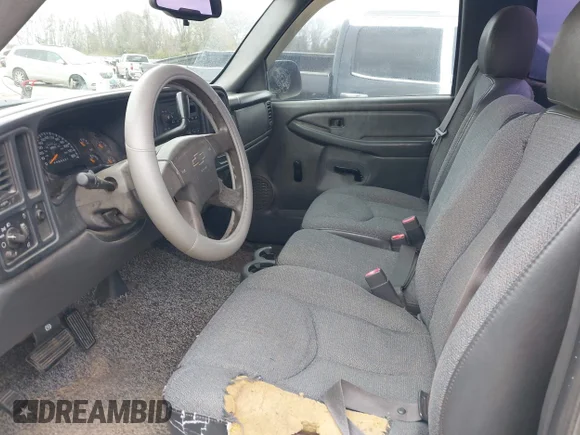 ✅ 2007 Chevrolet Silverado 1500 Work Truck • VIN: 1GCEC14X97Z191790 • Лот: 44032787. Опубліковано раніше на IAAI з пробігом 141 699 миль. Безкоштовний доступ до архіву аукціонних продажів зі США та докладний звіт про історію автомобіля на DreamBid. Зображення 5.
